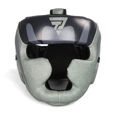 Kikboksa galvas sargs pilna seja